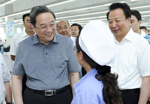 Máximo asesor político chino subraya unidad étnica