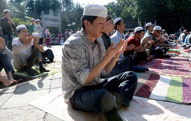Musulmanes chinos celebran el Festival Corban