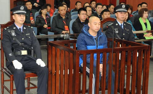 Iniciado juicio de asesino en serie en norte de China