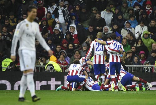 Fútbol: Real Madrid queda eliminado de Copa del Rey al empatar 2-2 con Atlético