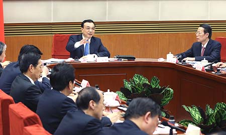 PM chino escucha opiniones sobre informe de labor de gobierno