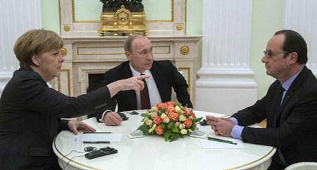 Putin, Merkel y Hollande concluyen conversaciones sobre crisis en Ucrania