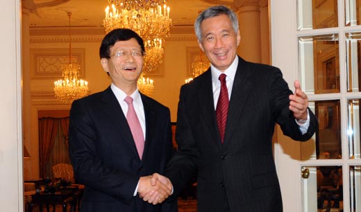 Premier singapurense se reúne con alto funcionario de seguridad chino