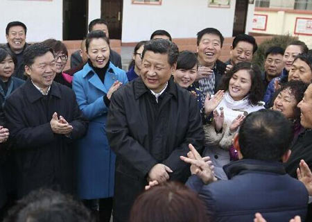 Xi enfatiza alivio de pobreza para viejas bases revolucionarias