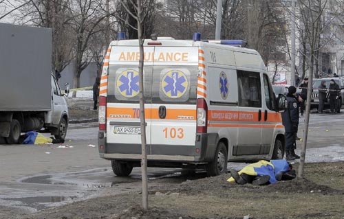 Explosión deja dos muertos y nueve heridos durante marcha en Kharkiv, Ucrania