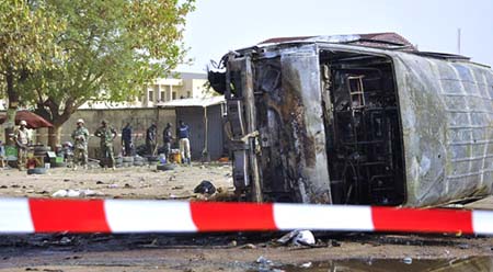 Mueren 12 personas por estallido de bomba en estación de autobuses en norte de Nigeria