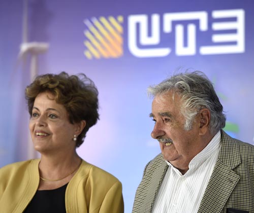 Mujica y Rousseff inauguran parque eólico en Uruguay