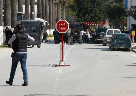 Mueren 21 personas, incluidos 17 extranjeros, en ataque en museo de Túnez