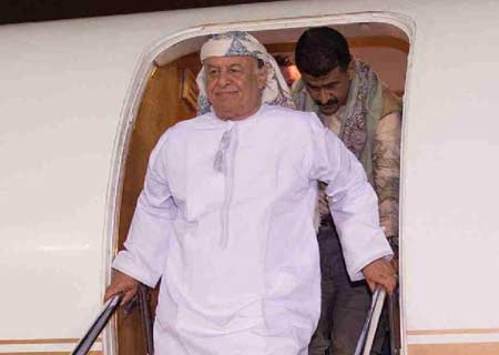 Presidente de Yemen llega a Egipto para cumbre árabe