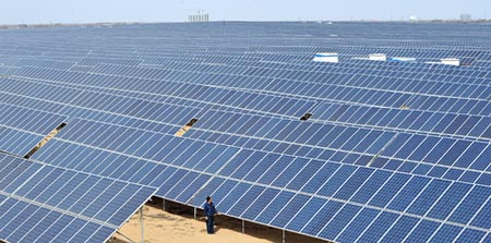 Iniciativas de "cinturón y ruta" beneficiarán a industria fotovoltaica de China
