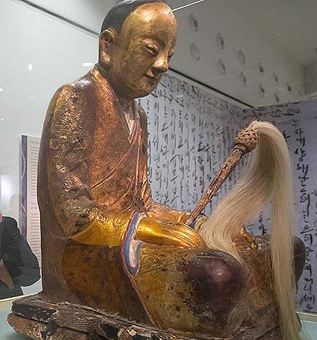 Aldeanos chinos escriben a PM holandés para pedir devolución de Buda momificado