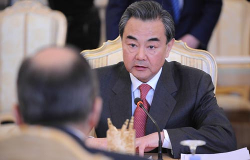 Lazos firmes entre China y Rusia, gran apoyo para paz, desarrollo y estabilidad: Canciller chino
