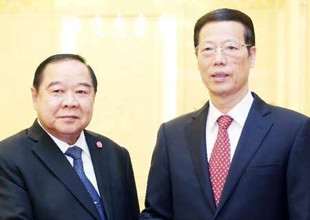 Viceprimer ministro chino se reúne con ministro de Defensa de Tailandia