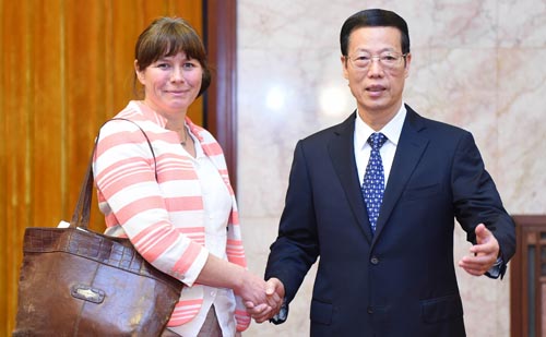 China fortalecerá cooperación con Suecia en protección de medio ambiente