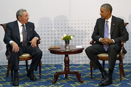 CUMBRE DE LAS AMERICAS: Obama y Castro sostienen primer encuentro