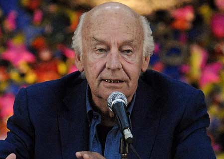 PERFIL: Eduardo Galeano, el escritor que estuvo del lado de los "condenados"