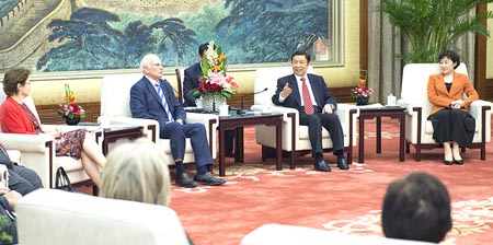 Vicepresidente chino se reúne con delegación de Partido Liberal de Australia