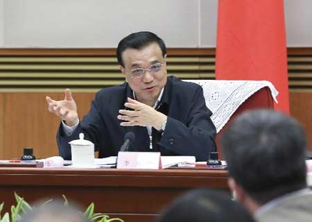 China enfrenta creciente presión económica, dice primer ministro