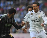 Fútbol: Real Madrid sufre pero gana 3-1 a un buen Málaga