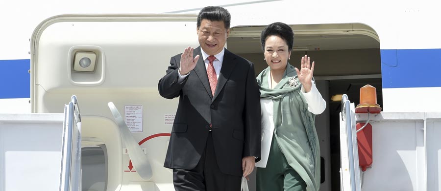 Presidente chino llega a Islamabad para visita de Estado a Pakistán