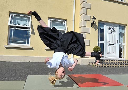 Chica de 9 años gana 117 premios de arte marcial