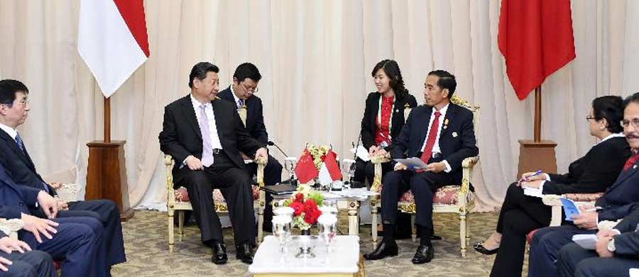 China estimulará una mayor participación de sus compañías en la construcción de infraestructuras en Indonesia, según Xi Jinping