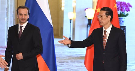China y Rusia comprometidas a fortalecer cooperación energética