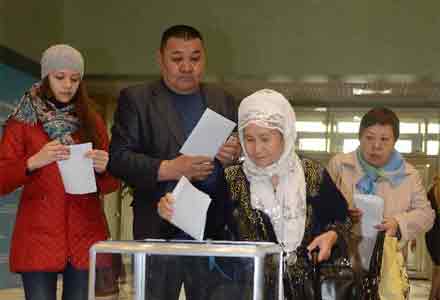 Comienza elección presidencial en Kazajistán