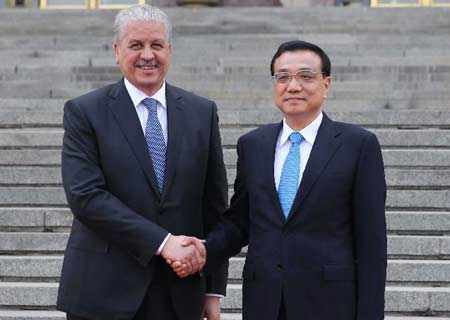 China y Argelia impulsarán cooperación bilateral