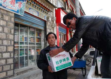 ENFOQUE DE CHINA: Terremoto sacude comercio entre Tíbet y Nepal