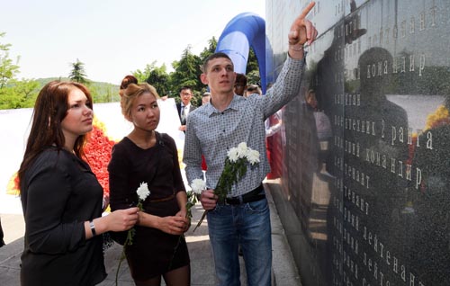 Conmemorados en Nanjing mártires aéreos rusos en guerra contra invasión japonesa
