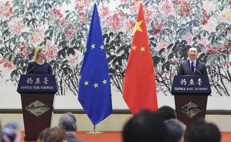 Líderes de China y UE se reúnen antes de aniversario de lazos