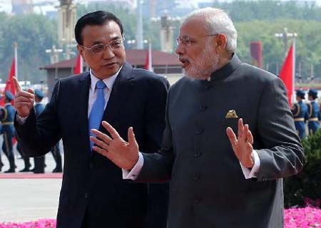 Primer ministro chino: Conversaciones con su homólogo indio "cumplen expectativas"