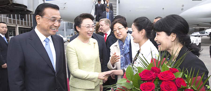 PM chino llega a Irlanda antes de visita a América Latina