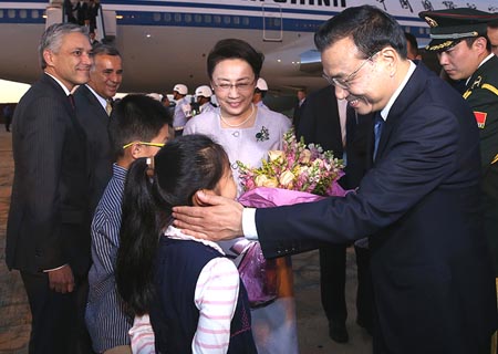 Primer ministro chino llega a Brasil en visita oficial