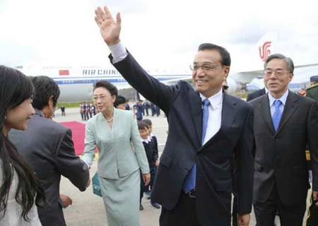 Primer ministro chino llega a Colombia en visita oficial