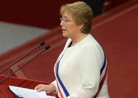 Presidenta Bachelet llama a recuperar la confianza en Chile