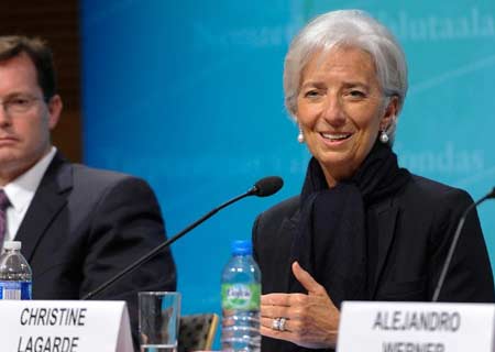 FMI reduce a 2,5 % pronósico de crecimiento 2015 de EEUU