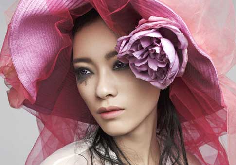 Candidatos de "El próximo topmodel de China" posan para Life Style