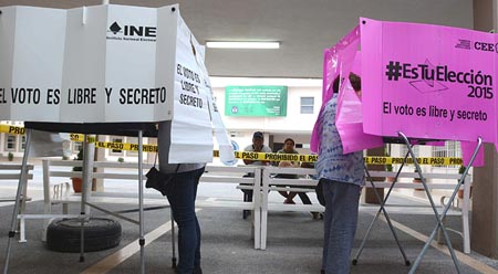 Elecciones intermedias representan golpe a tripartidismo en México