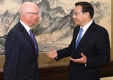 Primer ministro chino promete Davos de Verano fructífero en Dalian