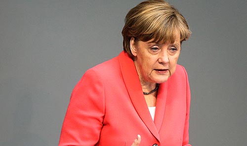 Merkel pide distribución justa de refugiados en Europa
