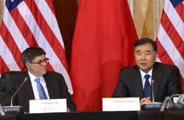 Conversaciones económicas China-EEUU benefician a empresas y personas de ambos países, según vicepremier chino