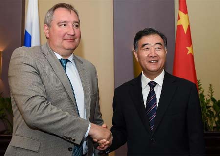 China pide esfuerzos para impulsar cooperación económica y comercial chino-rusa