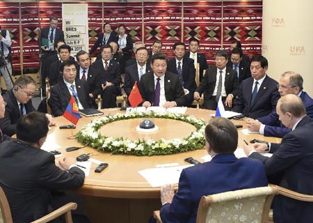 Xi pide acelerar construcción de corredor económico China-Rusia-Mongolia
