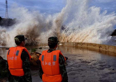 Evacuan a 865.000 personas en China por cercanía de tifón