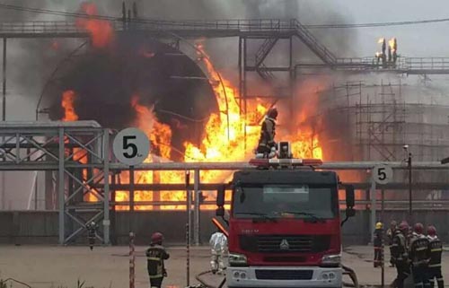 Se incendia planta petroquímica en este de China