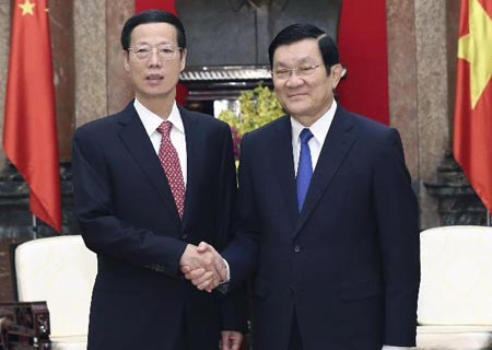 China y Vietnam prometen consolidar amistad
