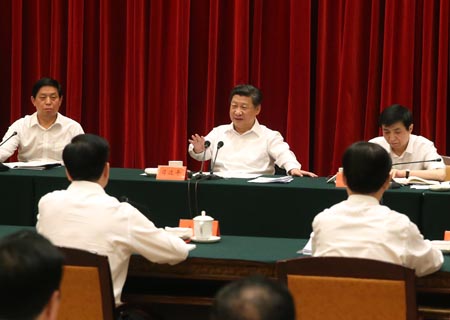 Xi insta a recuperación de núcleo de industria pesada de noreste de China