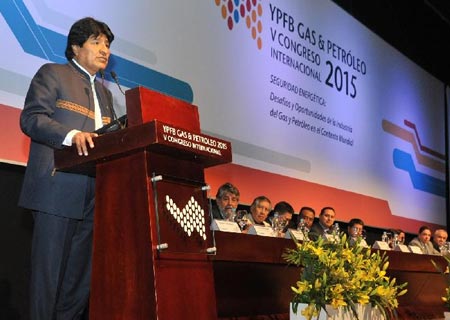 Bolivia reúne a países de la región para compartir experiencias petroleras en evento internacional